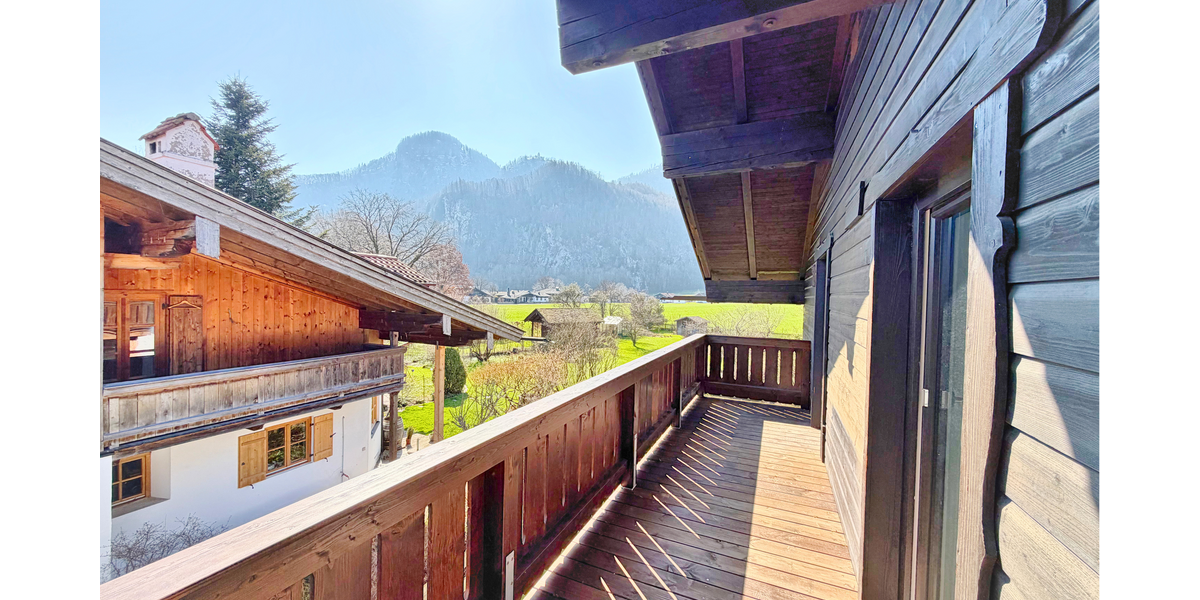 Etagenwohnung Flintsbach am Inn - 3 Zimmer, 93 m&sup2;, 1.400&euro; | Angebot:25895012