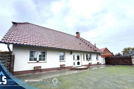 Haus zum Kaufen in Rochau 328.000 € 180 m² 6 zimmer