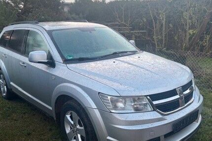 Dodge Journey 200.000 km 4.199 &euro; Löcknitz 17321