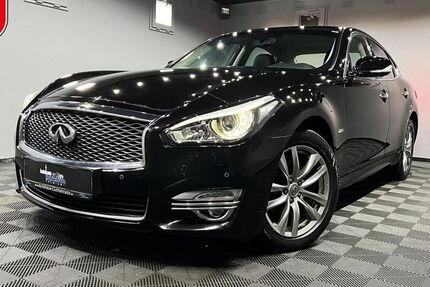 INFINITI Q70 77.303 km 17.480 &euro; Berlin 12305