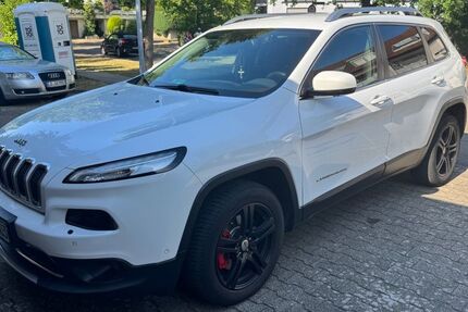 Jeep Cherokee 174.000 km 16.000 &euro; Ludwigsburg 71634