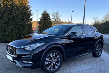 INFINITI QX30 149.900 km 15.900 &euro; Hanau 63452