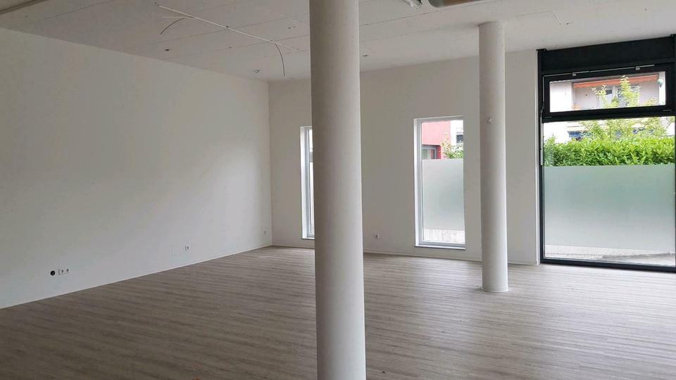 Gewerbeobjekt Weinstadt - 1.620&euro; | Angebot:24215525