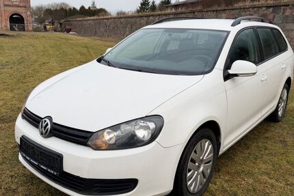 VW Golf 327.014 km 2.300 &euro; Tessin 18195