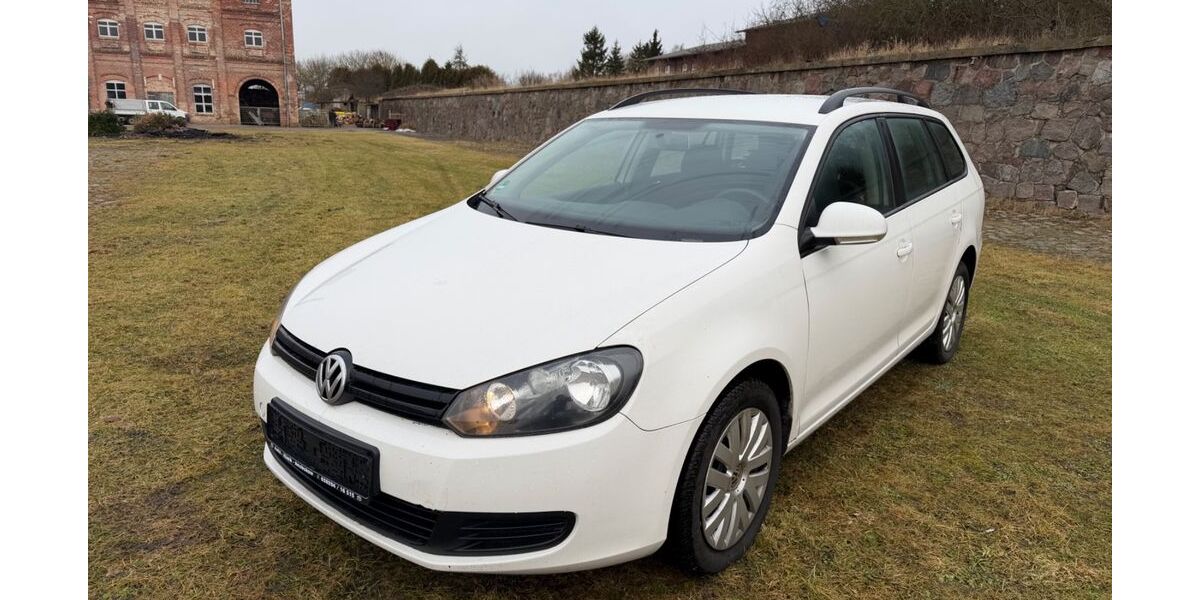 VW Golf 327.014 km 2.300 &euro; Tessin 18195
