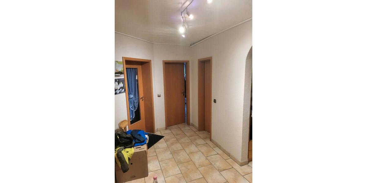 Etagenwohnung Münster (Hessen) - 3 Zimmer, 95 m&sup2;, 330.000&euro; | Angebot:26057230