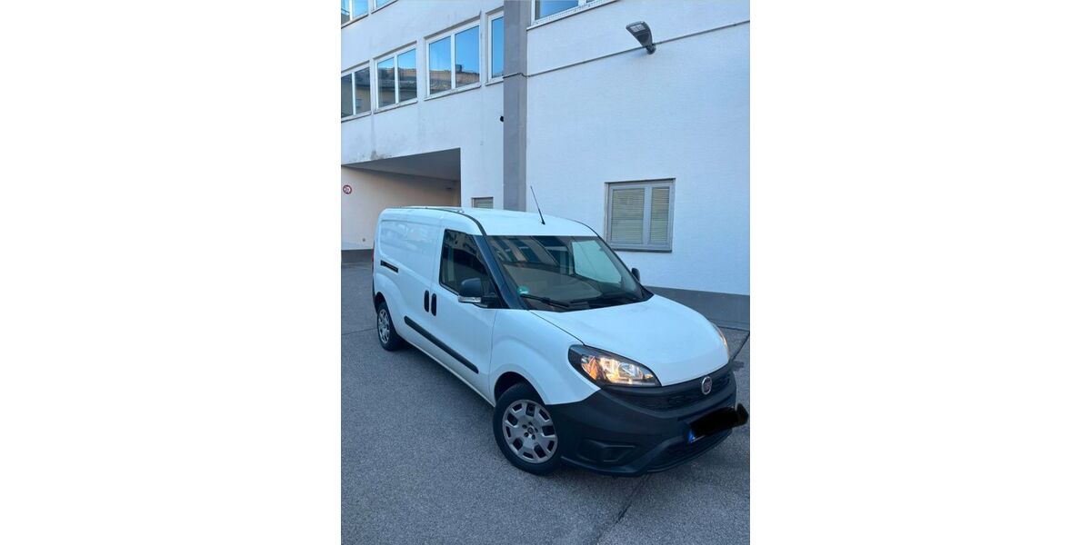 Fiat Doblo 61.500 km 12.900 &euro; München 81541