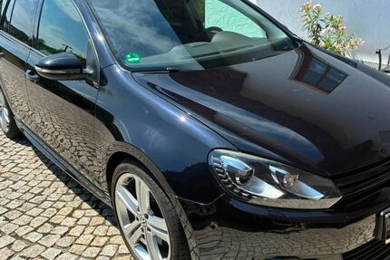 VW Golf 141.000 km 7.300 &euro; Außernzell 94532