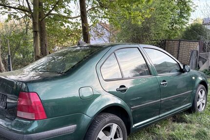 VW Bora 132.041 km 1.500 &euro; Eschenbach 92676