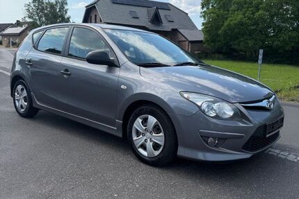 Hyundai i30 330.000 km 1.990 &euro; Zülpich 53909
