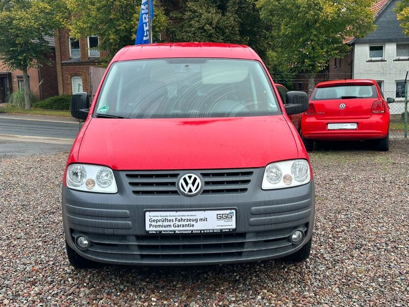 VW Caddy 299.350 km 3.900 € Salzhemmendorf 31020