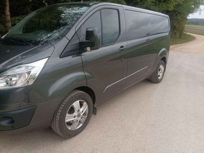 Transit Custom