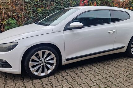 VW Scirocco 231.523 km 2.990 € Oberhausen 46149