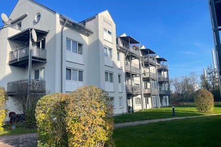 Große 2-Zimmer-Wohnung ab 01.07.2025 oder früher zu vermieten 3. OG ohne Fahrstuhl