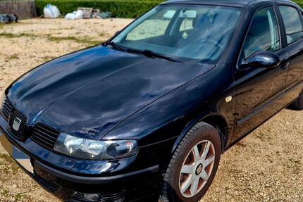 Seat Leon 170.601 km 1.790 € Ofterdingen 72131