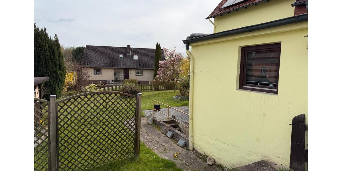 Einfamilienhaus Hameln Kernstadt - 12 Zimmer, 267 m&sup2;, 330.000&euro; | Angebot:27025385