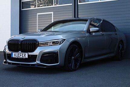 BMW 740