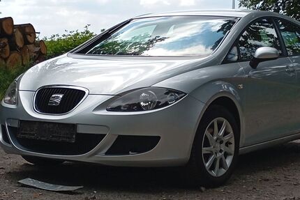 Seat Leon 308.000 km 1.900 &euro; Dinslaken 46537
