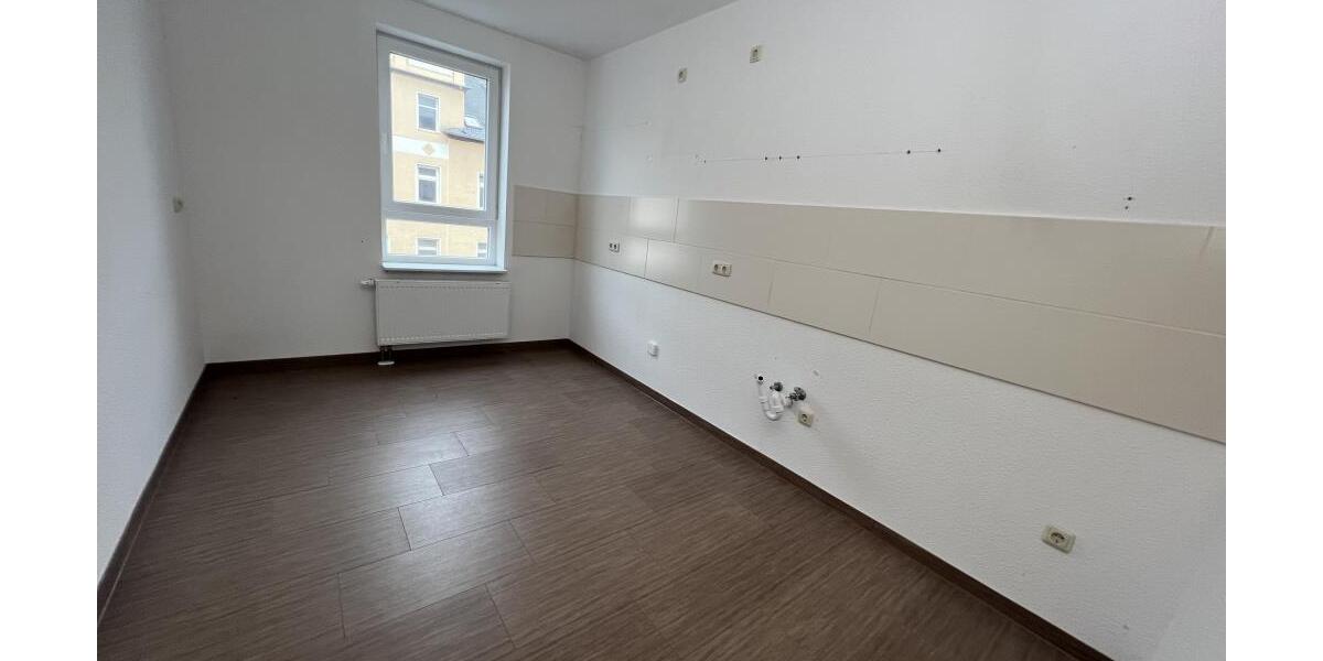 Moderne 3 Raum-Wohnung mit stylischem Bad mit Fenster, Dusche und Wanne. - Etagenwohnung Gera Lusan | Angebot:26991448