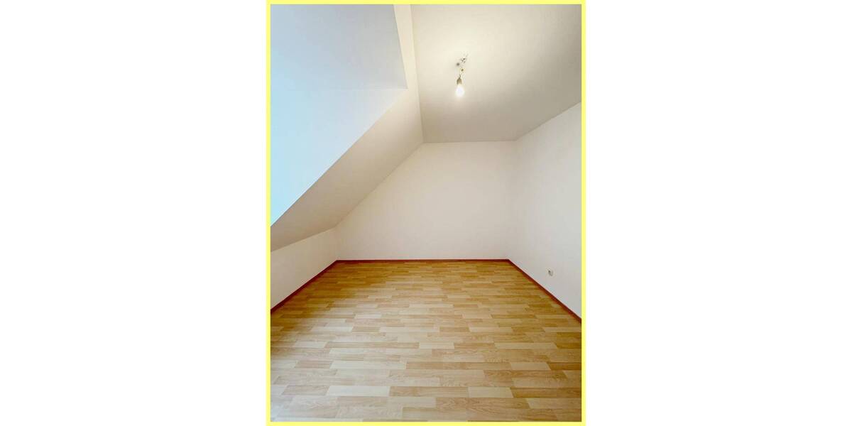 Etagenwohnung Neumarkt in der Oberpfalz Neumarkt - 4 Zimmer, 100 m&sup2;, 840&euro; | Angebot:26798585