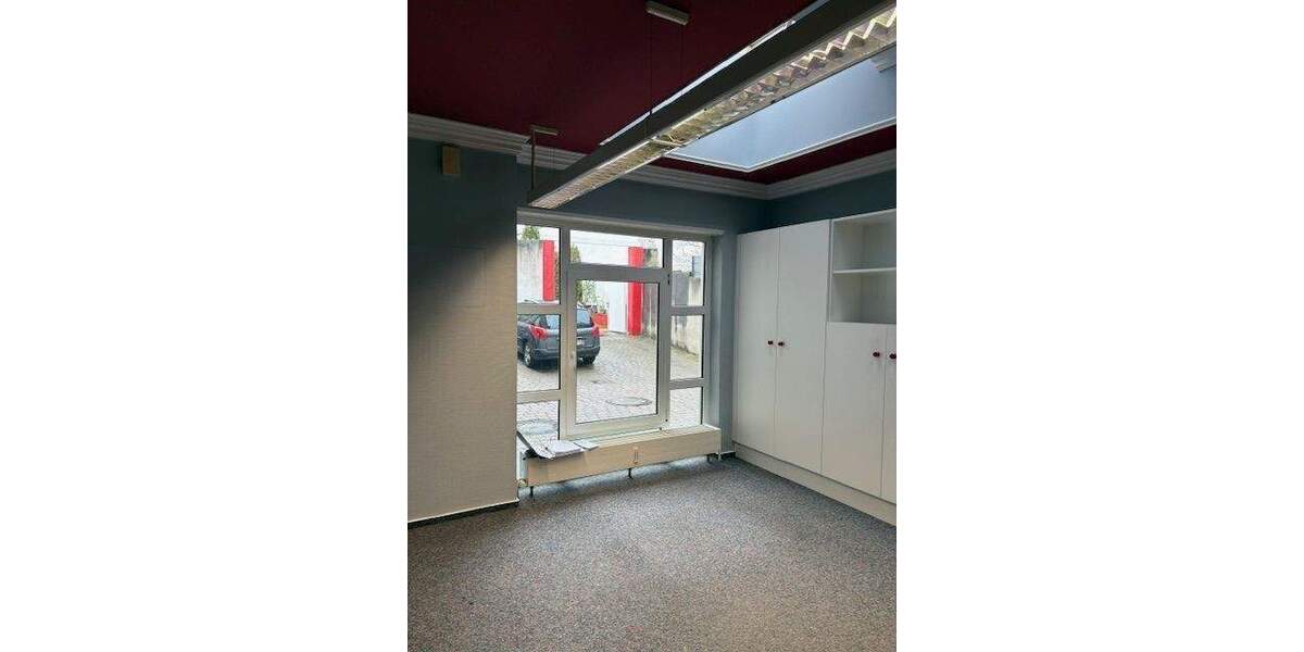 Gewerbeobjekt Bad Dürkheim - 4 Zimmer, 90 m&sup2;, 970&euro; | Angebot:26540468