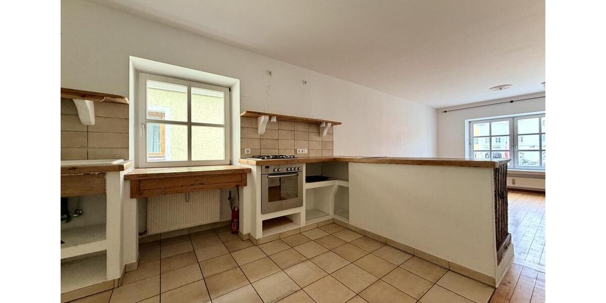 Etagenwohnung Bad Griesbach im Rottal - 5 Zimmer, 190 m&sup2;, 1.200&euro; | Angebot:26266948