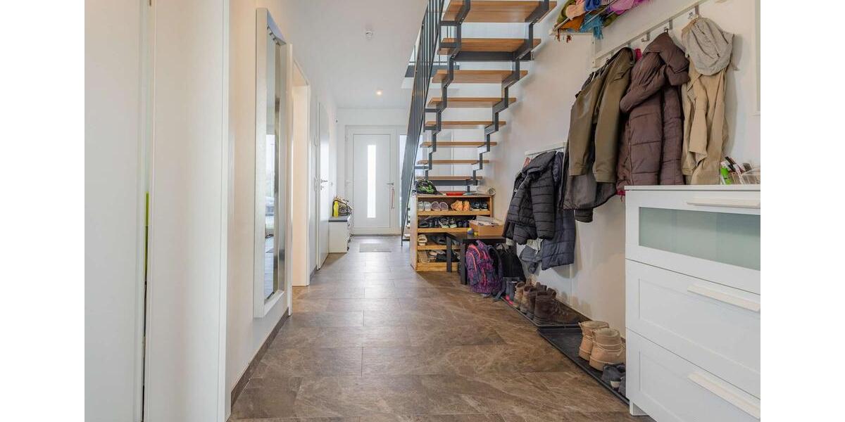 Einfamilienhaus Schleswig - 5 Zimmer, 158 m&sup2;, 1.950&euro; | Angebot:26351809