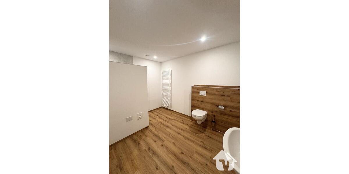 Etagenwohnung Herzlake - 3 Zimmer, 122 m&sup2;, 990&euro; | Angebot:25052842