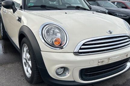Mini ONE 187.000 km 4.499 &euro; Torgau 04860