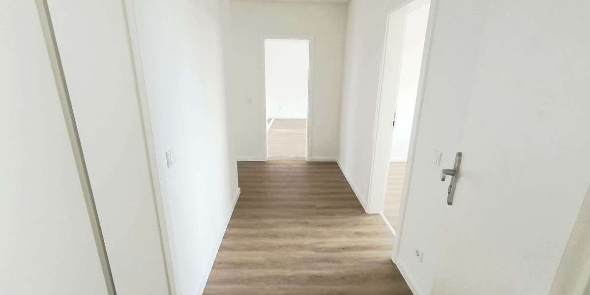 Wohnung zum Mieten in Übach-Palenberg 738 € 82 m² 4 zimmer