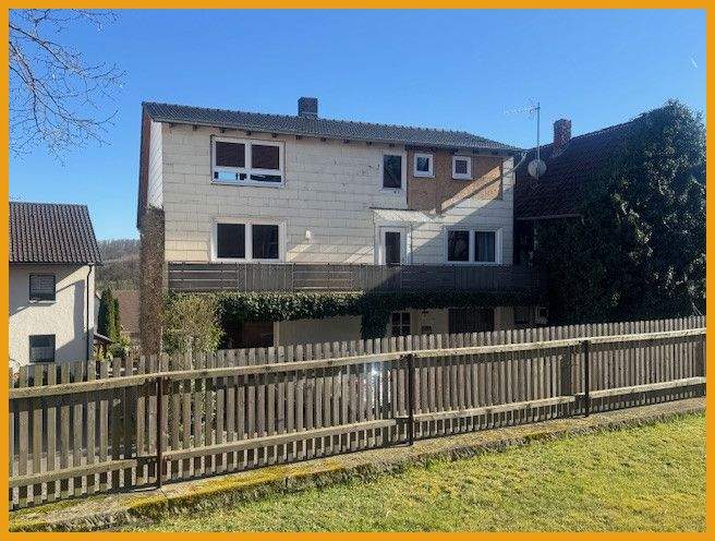 Einfamilienhaus Willingshausen - 4 Zimmer, 115 m&sup2;, 69.000&euro; | Angebot:25691392