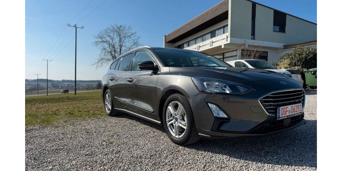 Ford Focus 110.610 km 12.500 &euro; WOLFERSDORF 85395