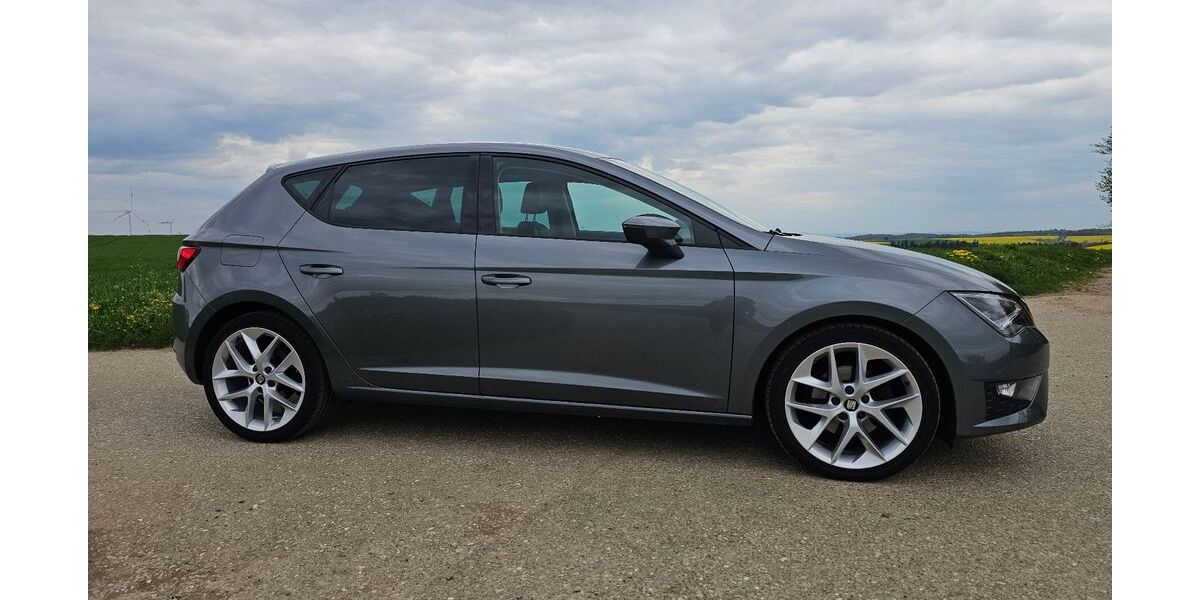 Seat Leon 79.500 km 13.500 &euro; Uhler 56290