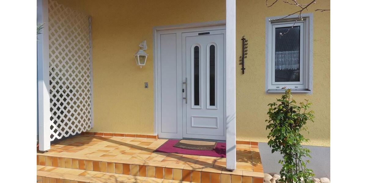 Mehrfamilienhaus, Wohnhaus Breisach am Rhein - 8 Zimmer, 206 m&sup2;, 695.000&euro; | Angebot:25892630