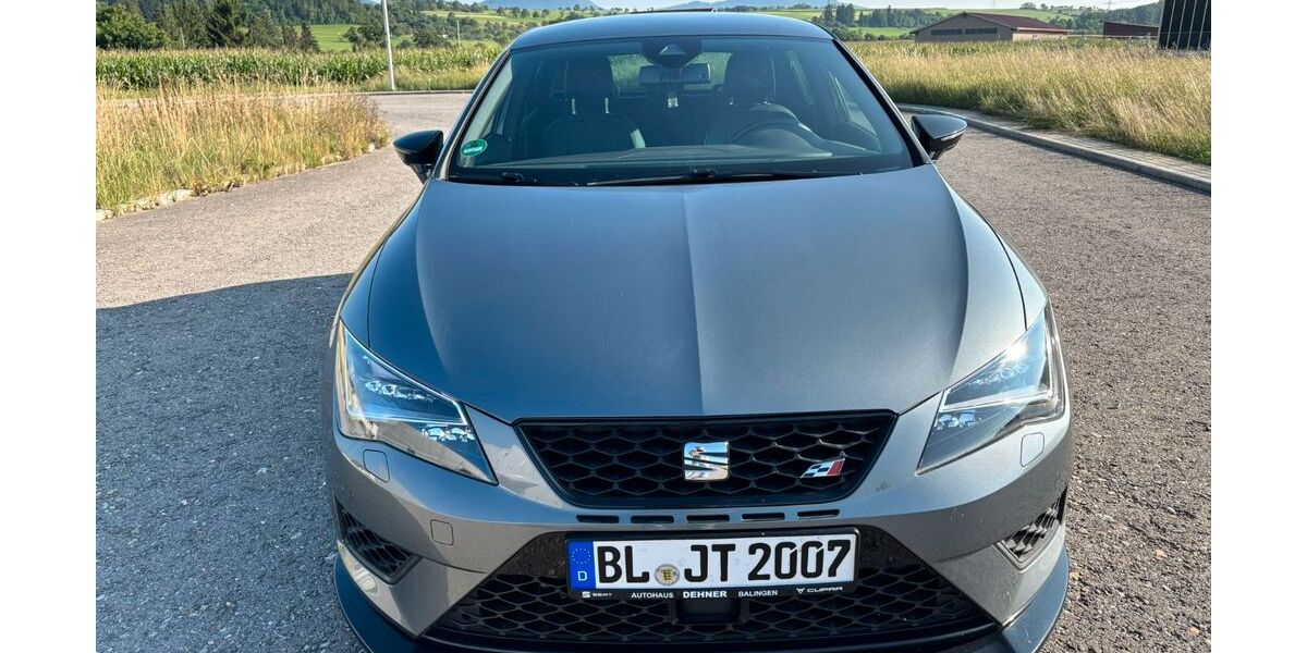 Seat Leon 89.000 km 18.100 &euro; Balingen 72336