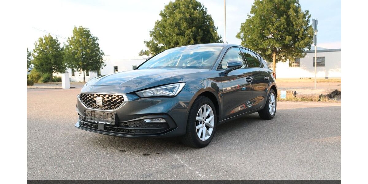 Seat Leon 60.000 km 15.900 &euro; Öhringen 74613