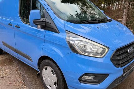 Ford Transit Custom 209.000 km 8.999 &euro; GELTENDORF 82269