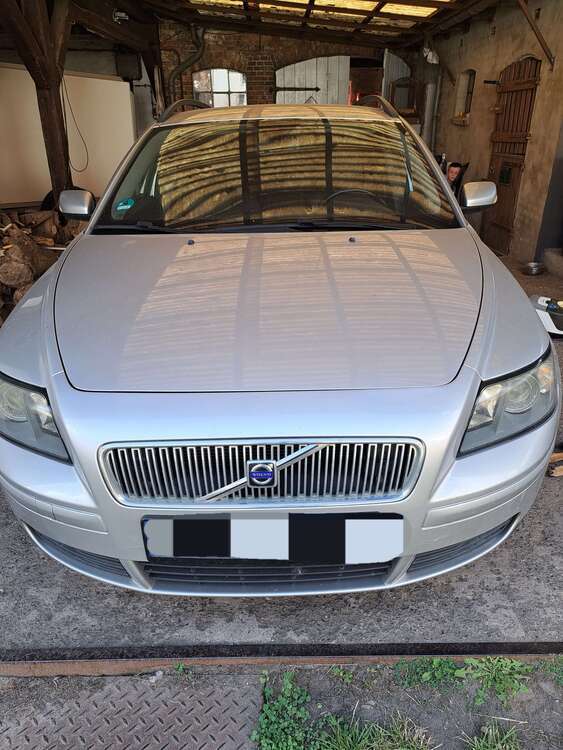 V50