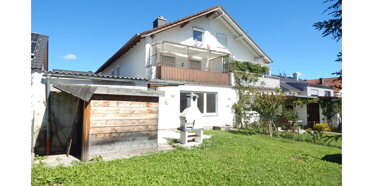 Sanierungsbedürftige Doppelhaushälfte in SalzburghofenFreilassing – frei ab sofort! 5 zimmer