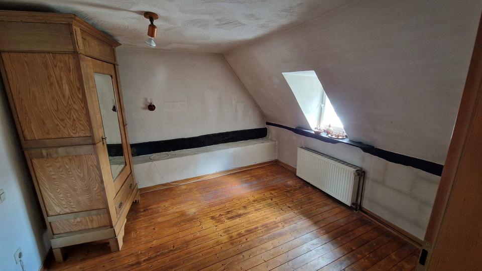 Bauernhaus, Landhaus Nettersheim - 7 Zimmer, 89 m&sup2;, 220.000&euro; | Angebot:27157925
