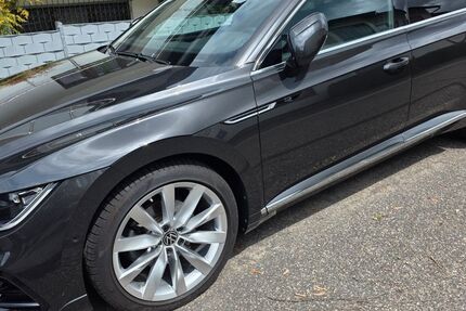 VW Arteon 32.900 km 32.500 &euro; WALDBRONN 76337