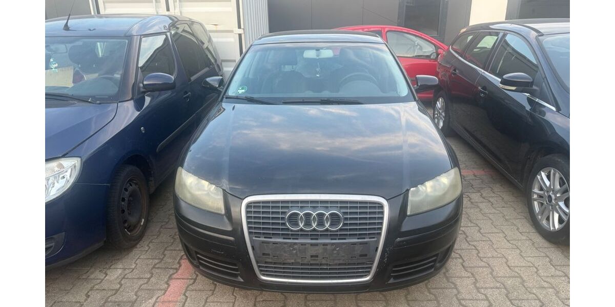 Audi A3 223.500 km 1.999 &euro; Kronau 76709