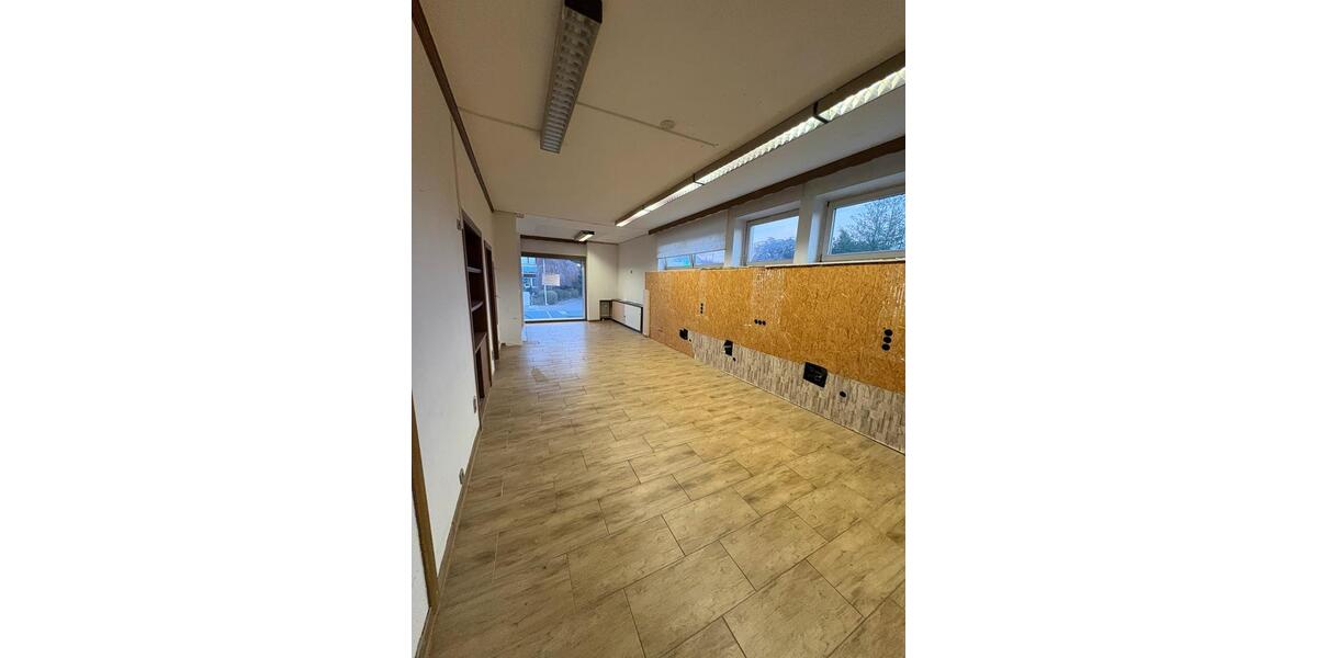 Pizzeria Imbiss Büro - Ladenfläche in Wagenfeld zu vermieten zimmer