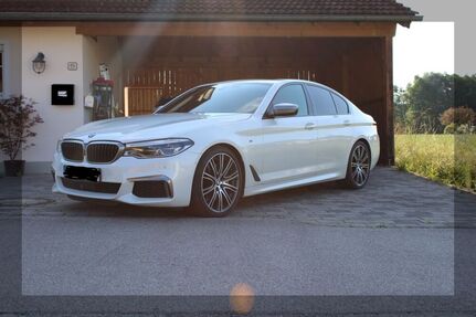 BMW M550