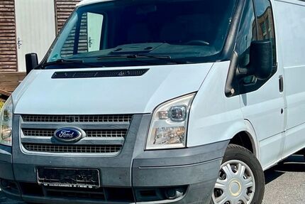 Ford Transit 147.302 km 3.350 &euro; Gelsenkirchen 45884