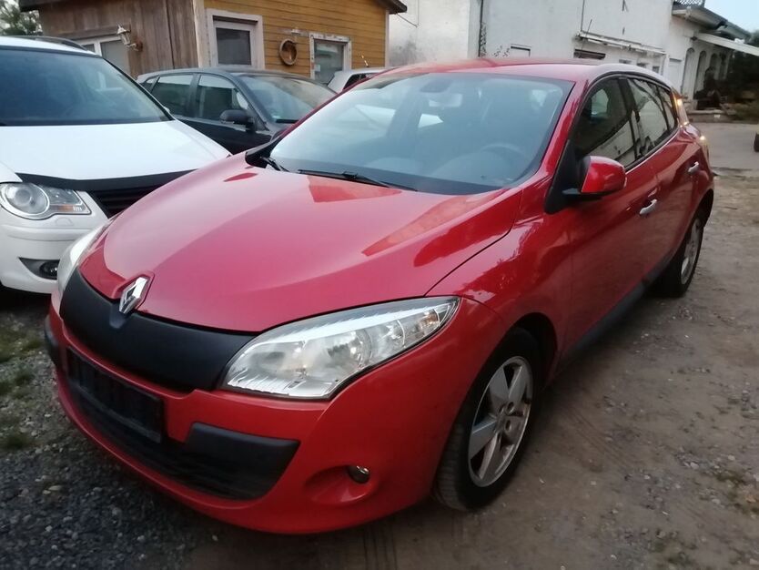 Renault Megane 190.000 km 2.490 € Schönefeld OT-Waltersdorf 12529