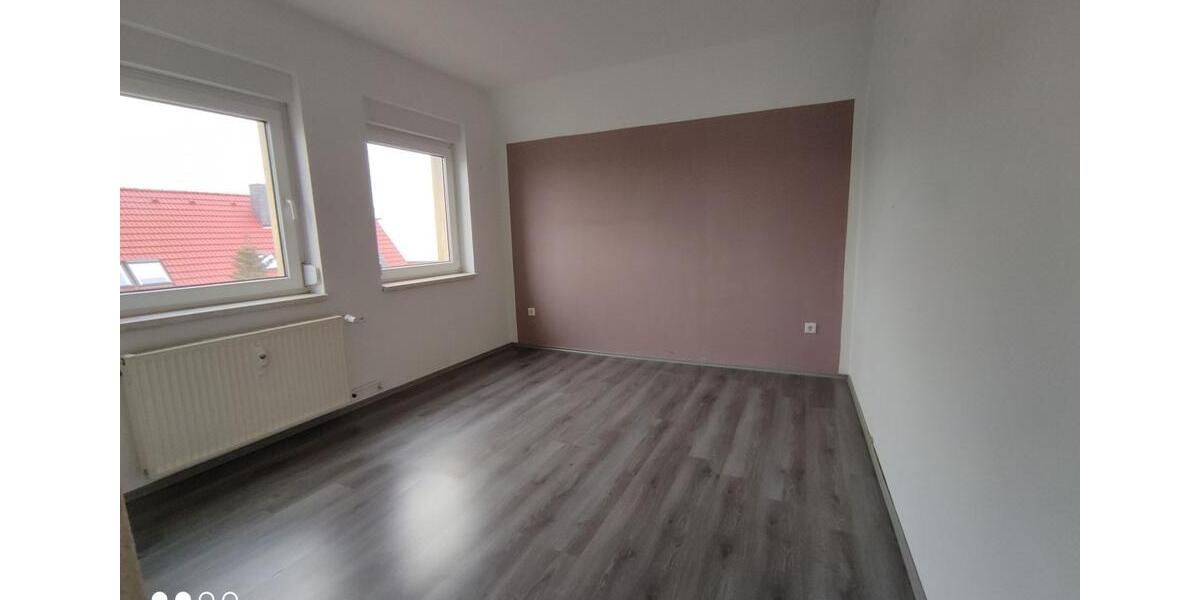 Dachgeschoßwohnung Raguhn-Jeßnitz Jeßnitz - 2 Zimmer, 45 m&sup2;, 250&euro; | Angebot:26619868
