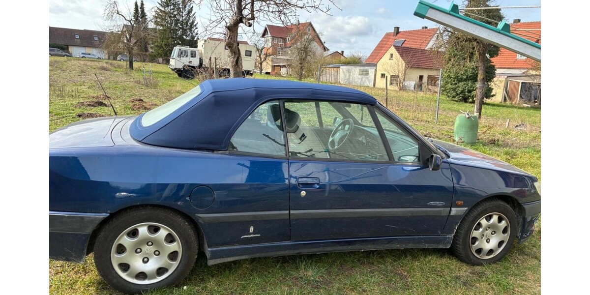 Peugeot 306 Cabriolet 148.330 km 1.500 &euro; Kleinlangheim 97355