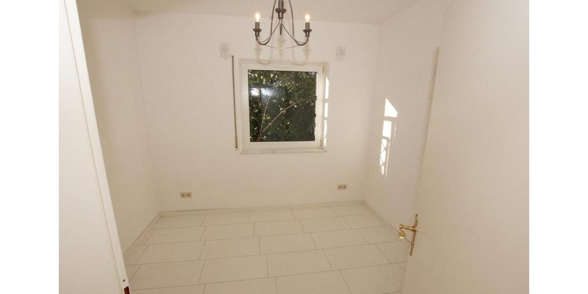 Doppelhaushälfte Engelskirchen - 6 Zimmer, 157 m&sup2;, 357.000&euro; | Angebot:25258515