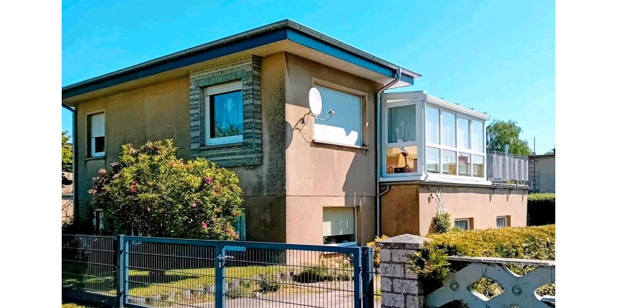 Einfamilienhaus Meyenburg - 8 Zimmer, 117 m&sup2;, 180.000&euro; | Angebot:26804384